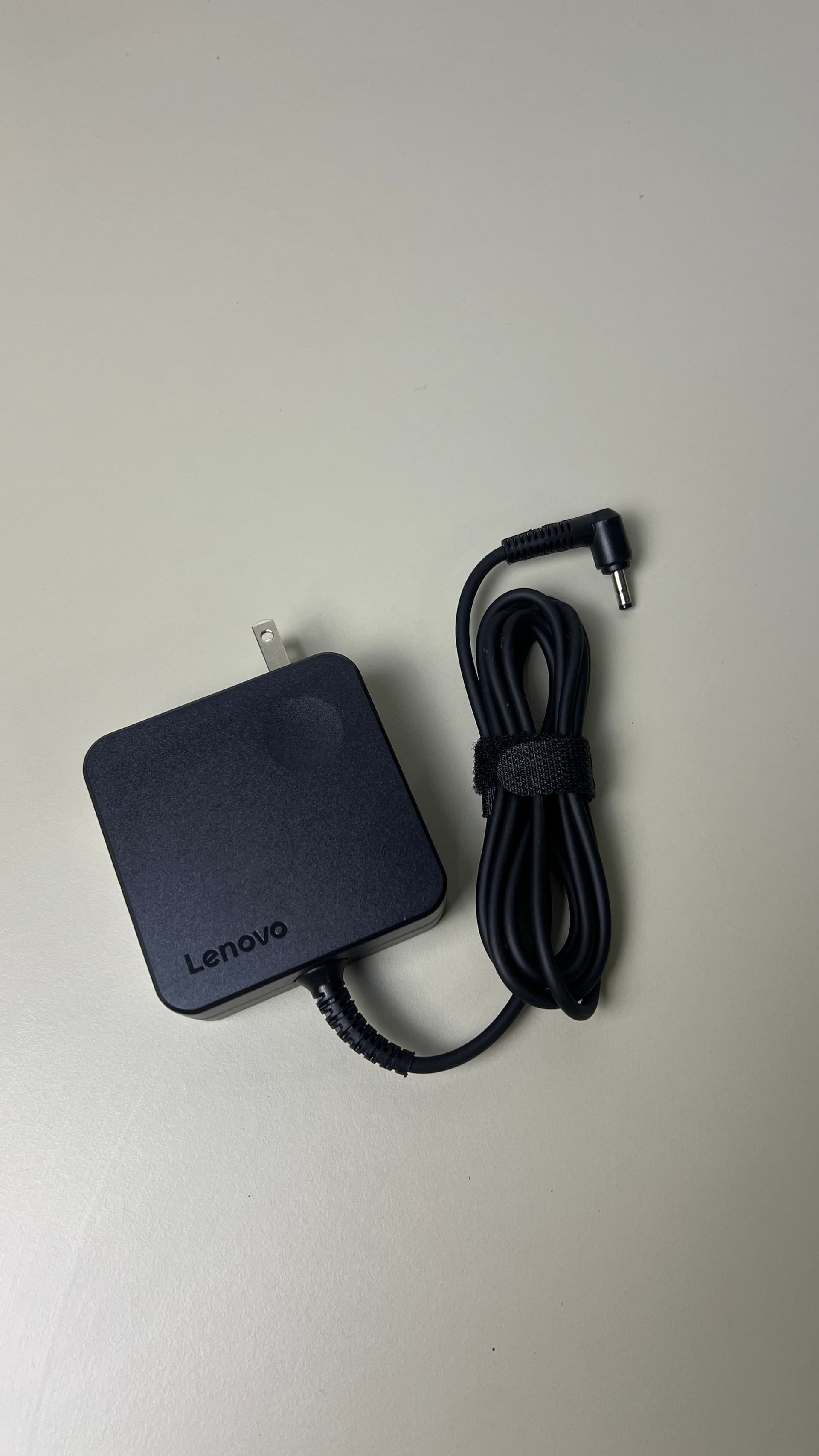 CARGADOR LENOVO 65W 